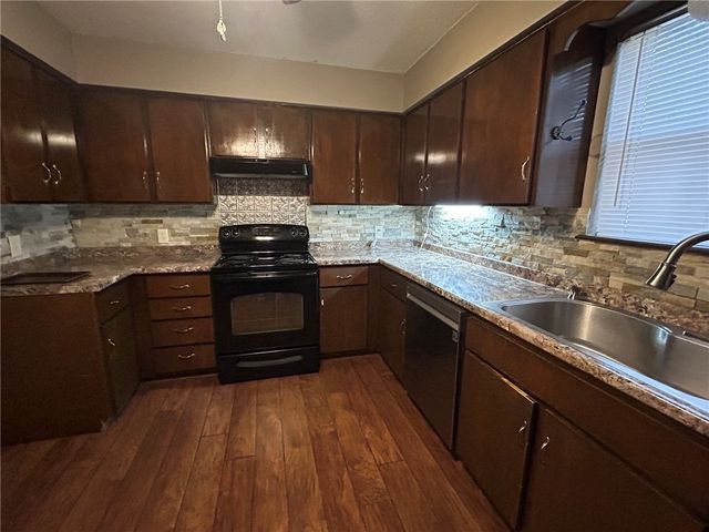 507 Dalewood Court, Russellville, AR 72801