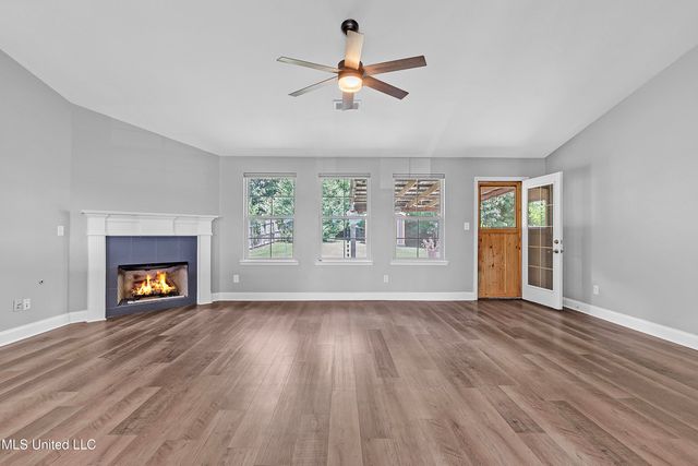 7762 Brierfield Drive, Southaven, MS 38672