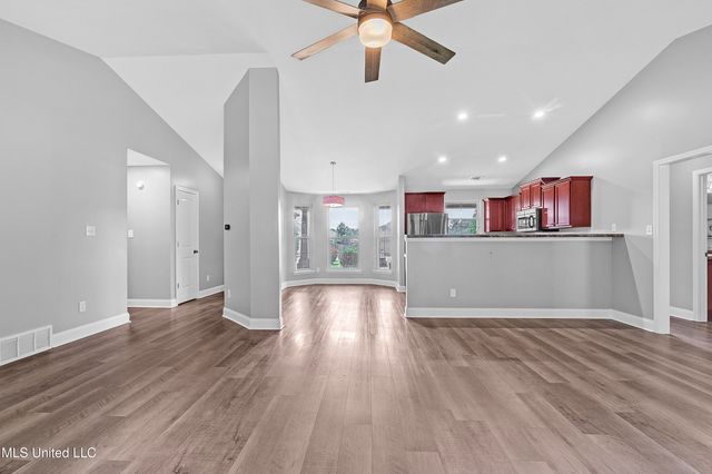 7762 Brierfield Drive, Southaven, MS 38672