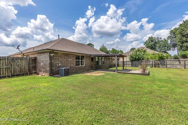 7762 Brierfield Drive, Southaven, MS 38672