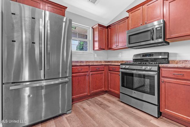 7762 Brierfield Drive, Southaven, MS 38672