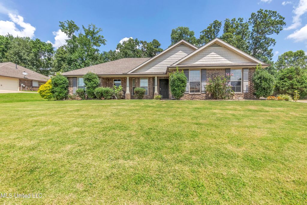 7762 Brierfield Drive, Southaven, MS 38672
