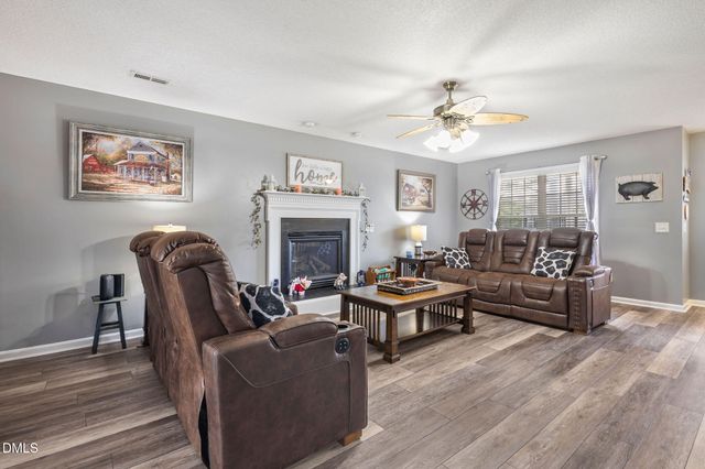 435 Clearwater Harbor, Sanford, NC 27332
