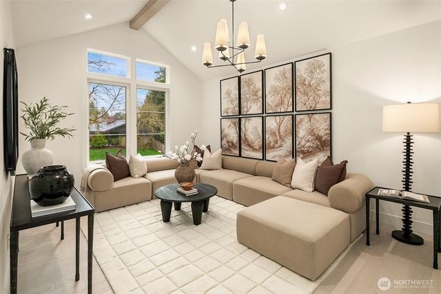 1706 111th Avenue NE, Bellevue, WA 98004