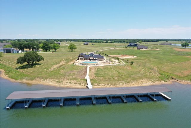 300 Shores Drive, Honey Grove, TX 75446