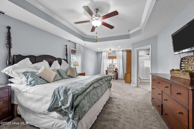 852 Dynasty Drive, Jacksonville, NC 28546