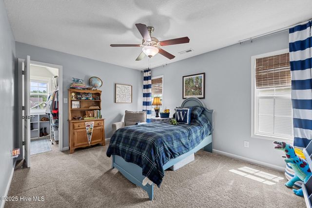852 Dynasty Drive, Jacksonville, NC 28546