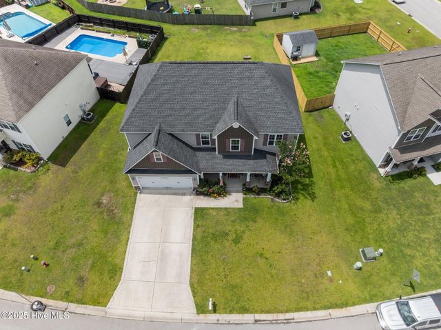 852 Dynasty Drive, Jacksonville, NC 28546