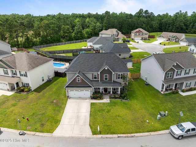 852 Dynasty Drive, Jacksonville, NC 28546