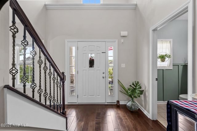 852 Dynasty Drive, Jacksonville, NC 28546