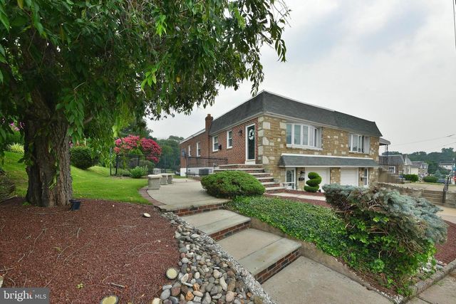 3137 DRAPER ST, Philadelphia, PA 19136