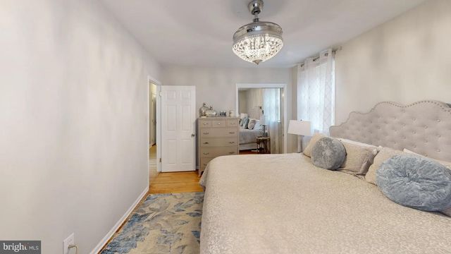 3137 DRAPER ST, Philadelphia, PA 19136