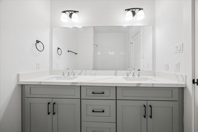 1914 Luna Woods Lane, Houston, TX 77055