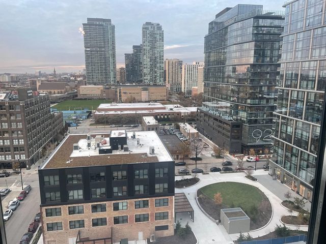 849 N Franklin Street 1206, Chicago, IL 60610