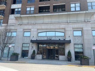 849 N Franklin Street 1206, Chicago, IL 60610