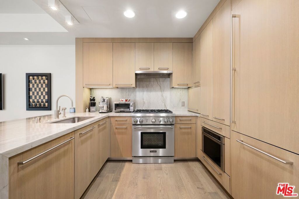 1755 Ocean Avenue 608, Santa Monica, CA 90401 — photo 4