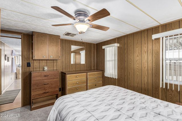 305 S VAL VISTA Drive 202, Mesa, AZ 85204