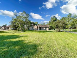 10922 Fm 1764 Road, Galveston, TX 77510