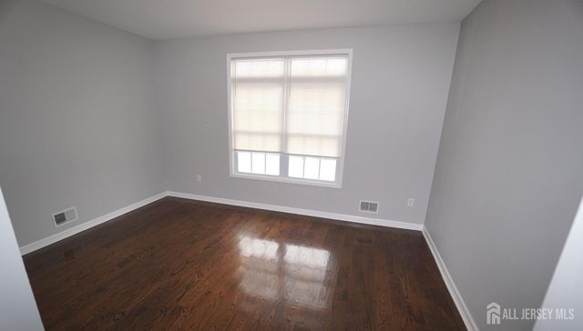 1299 St. George Avenue 103, Colonia, NJ 07067