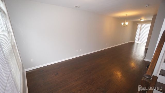 1299 St. George Avenue 103, Colonia, NJ 07067