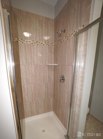 1299 St. George Avenue 103, Colonia, NJ 07067