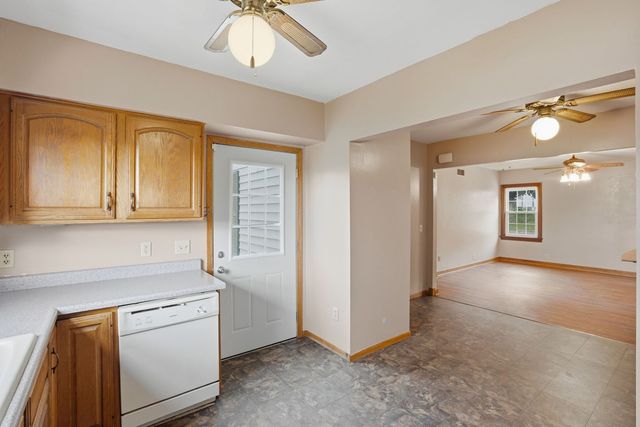 1729 Brown Street, Bettendorf, IA 52722