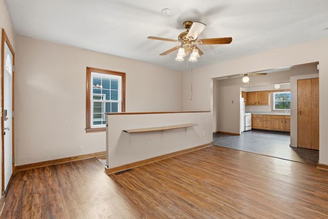 1729 Brown Street, Bettendorf, IA 52722
