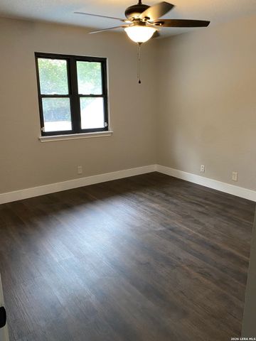 1902 Creek Mountain St, San Antonio, TX 78259