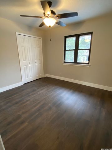 1902 Creek Mountain St, San Antonio, TX 78259