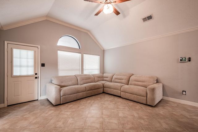 3401 Wood Fox Drive, Alvin, TX 77511