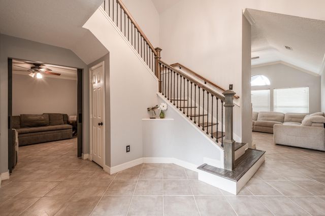 3401 Wood Fox Drive, Alvin, TX 77511