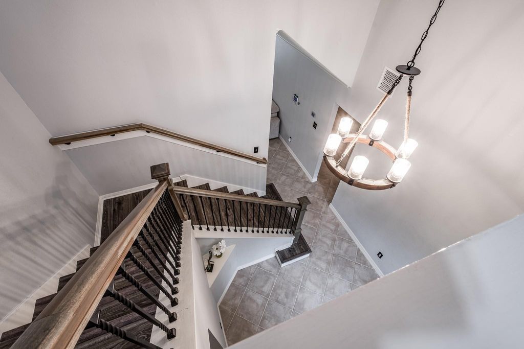 Image 29 of property listing at 3401 Wood Fox Drive, Alvin, TX 77511