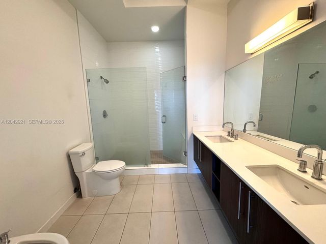 7825 NW 107th Avenue 706, Doral, FL 33178
