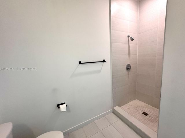 7825 NW 107th Avenue 706, Doral, FL 33178