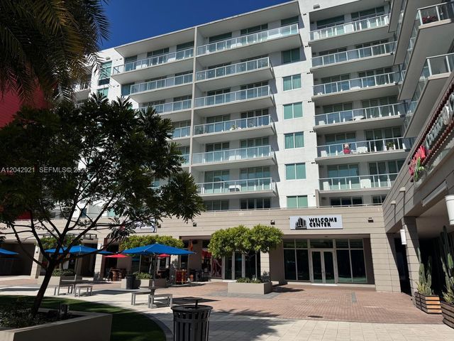 7825 NW 107th Avenue 706, Doral, FL 33178