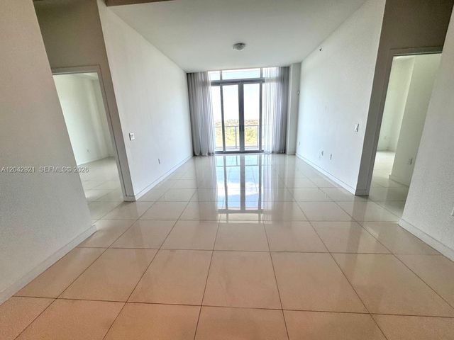 7825 NW 107th Avenue 706, Doral, FL 33178