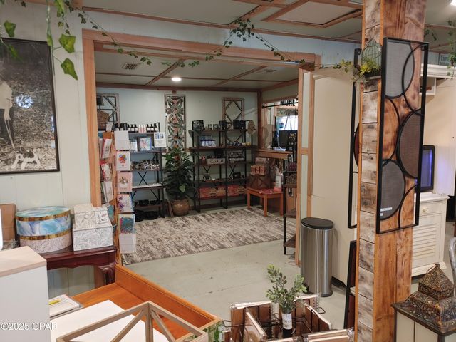 5022 HWY 22, Callaway, FL 32404