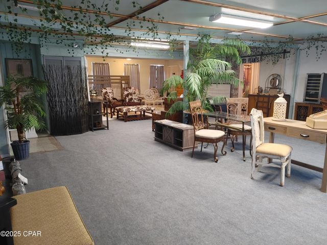 5022 HWY 22, Callaway, FL 32404