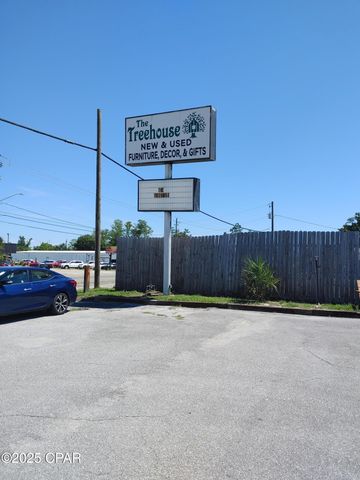 5022 HWY 22, Callaway, FL 32404