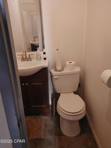 5022 HWY 22, Callaway, FL 32404