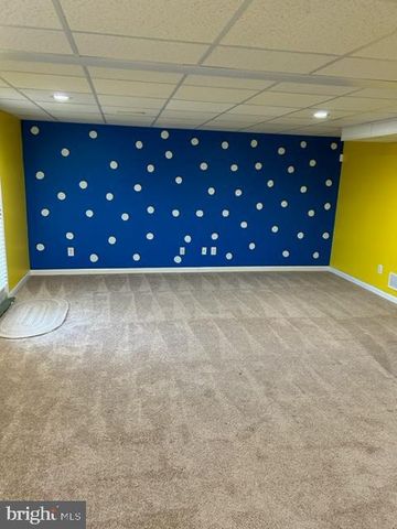 660 CHADBOURNE CT, Harleysville, PA 19438