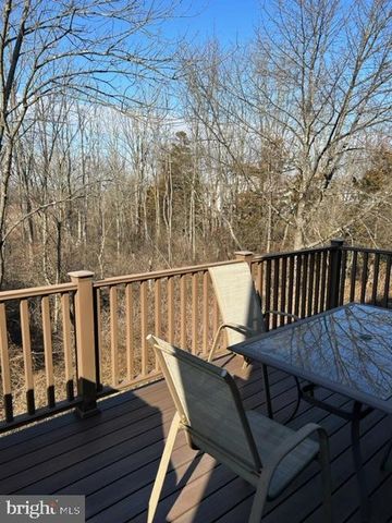 660 CHADBOURNE CT, Harleysville, PA 19438