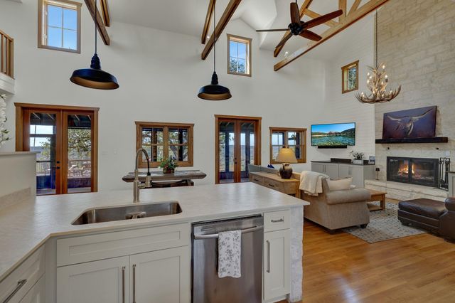 2119 Lariat RDG, New Braunfels, TX 78132