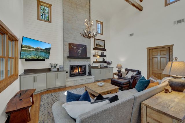 2119 Lariat RDG, New Braunfels, TX 78132