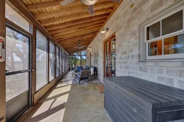 2119 Lariat RDG, New Braunfels, TX 78132