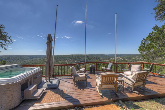 2119 Lariat RDG, New Braunfels, TX 78132