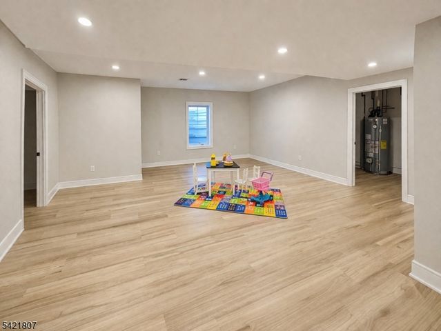 152 Harrow Rd, Westfield Town, NJ 07090