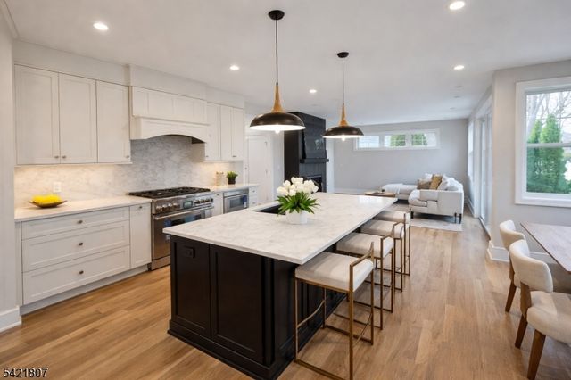 152 Harrow Rd, Westfield Town, NJ 07090