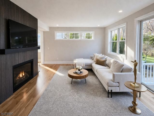 152 Harrow Rd, Westfield Town, NJ 07090