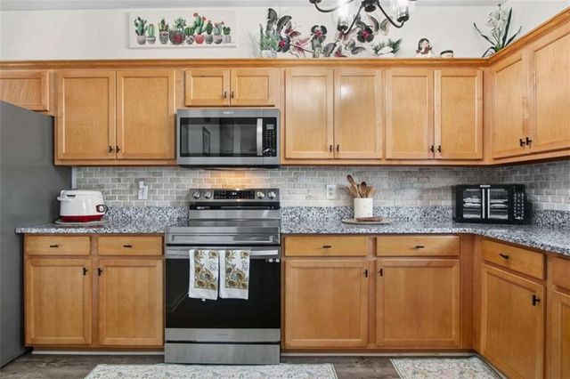 412 Oak Leaf Trail, Villa Rica, GA 30180